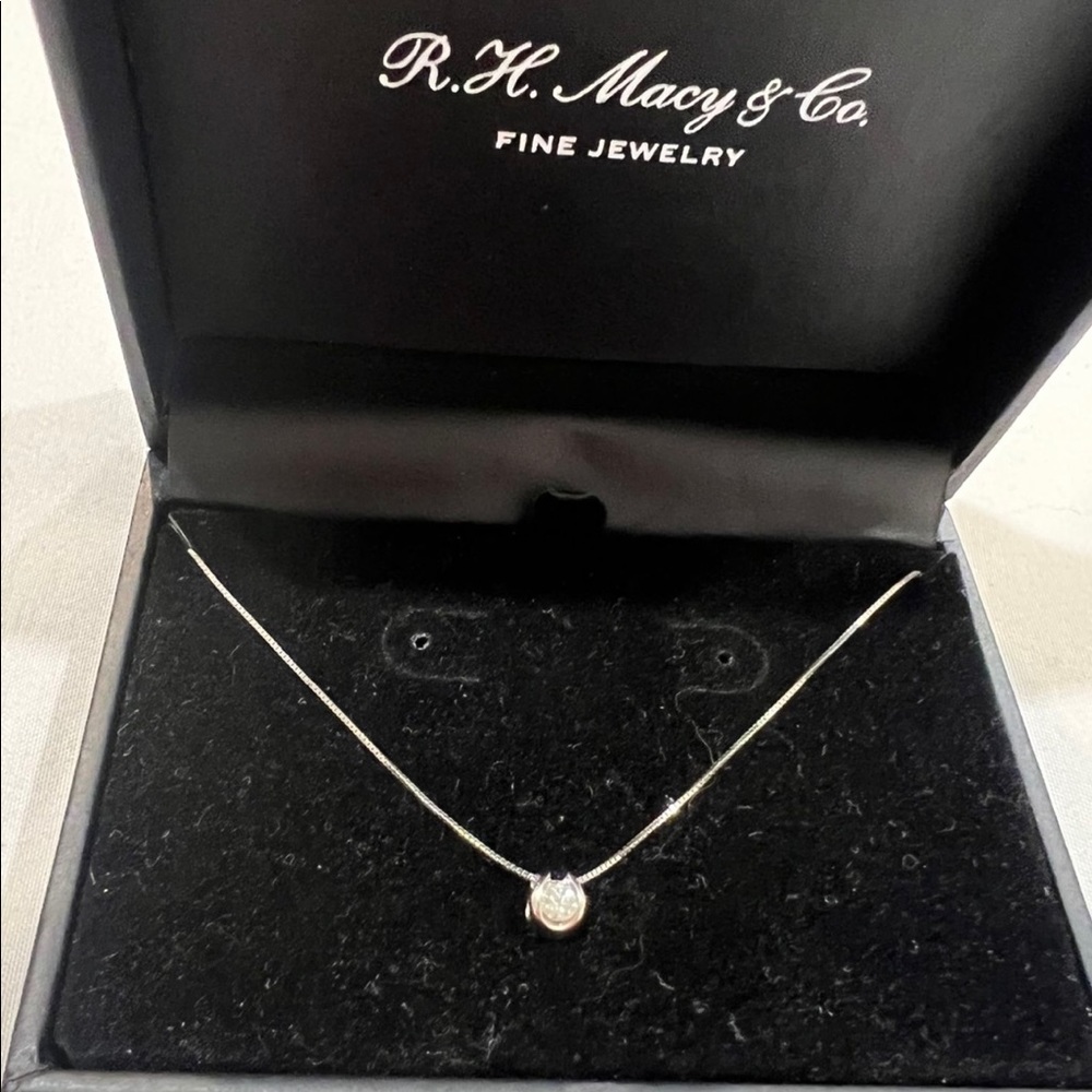 Diamond necklace